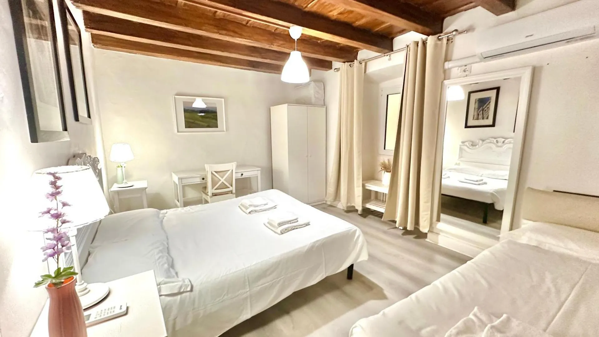 Davanzati Boutique Apartment Florencia 0*,  Italia